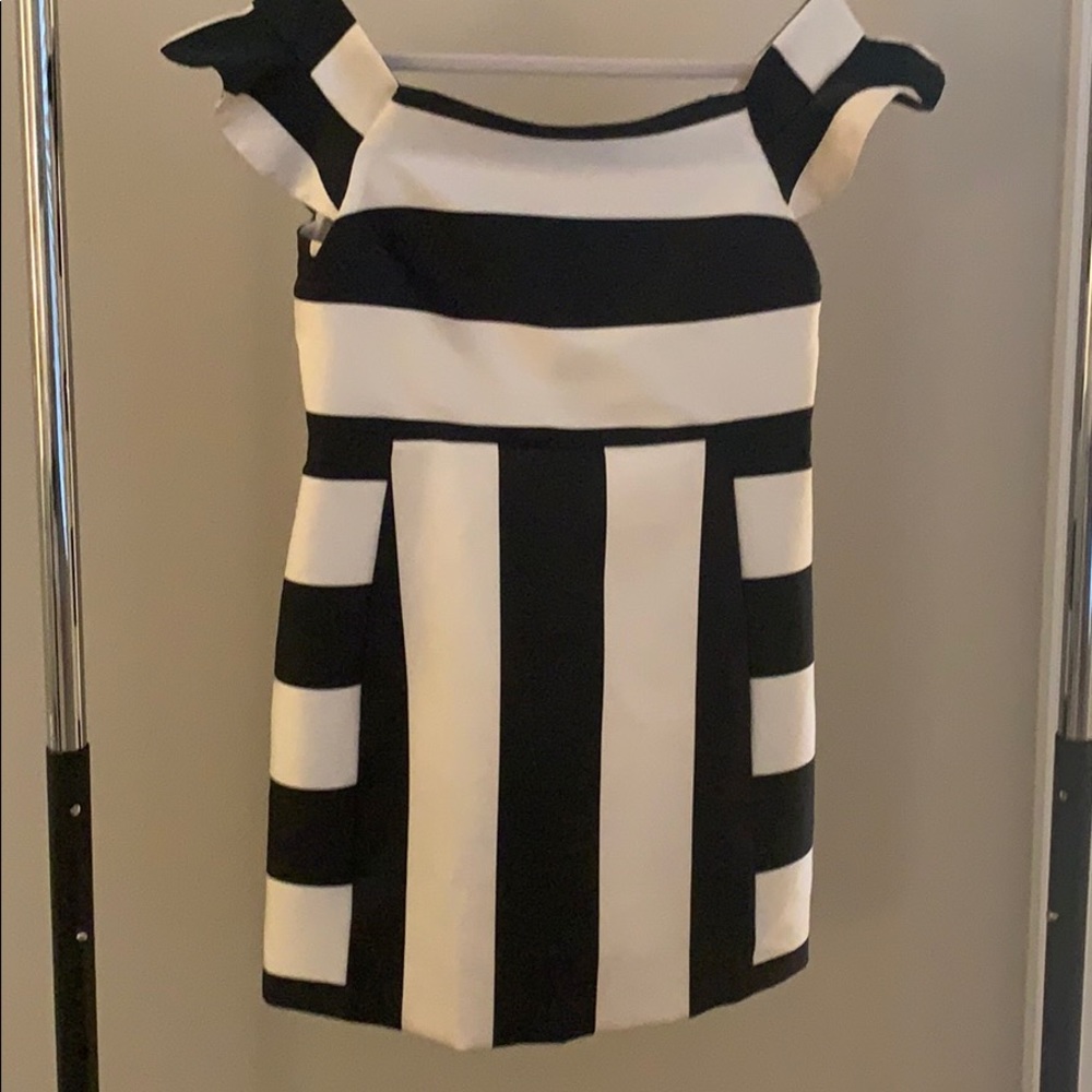 Black and White TOPSHOP dress
